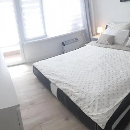 2 Bdrm In - Lulin *